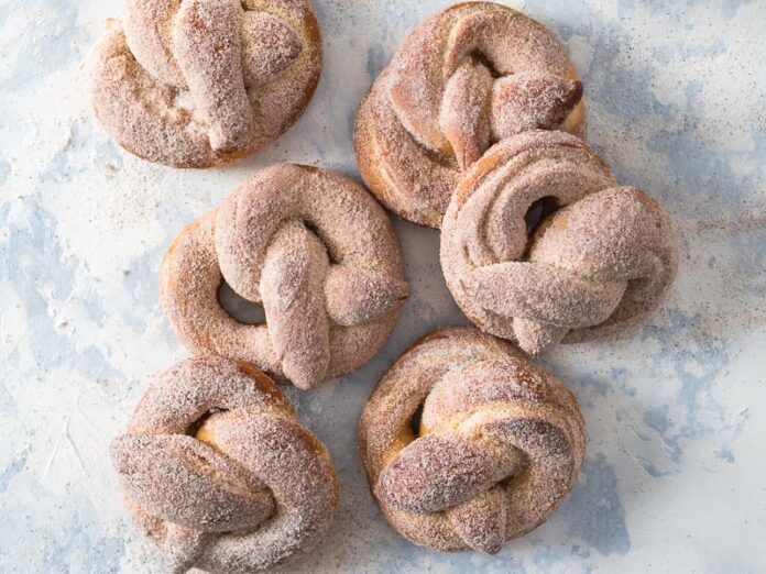 Cinnamon Sugar Pretzels