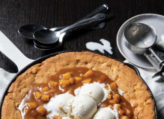 Caramel Apple Skillet Cookie Caramel Apple Skillet Cookie