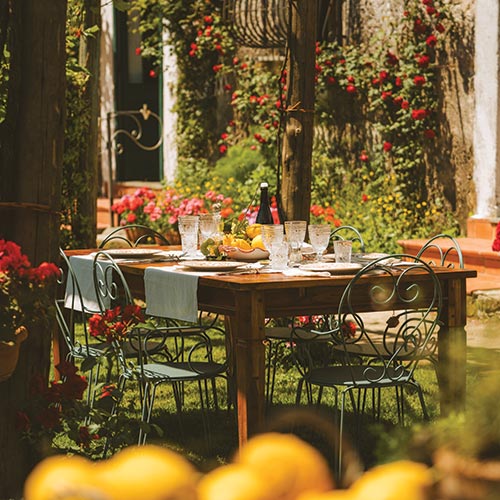 Italian tablesetting