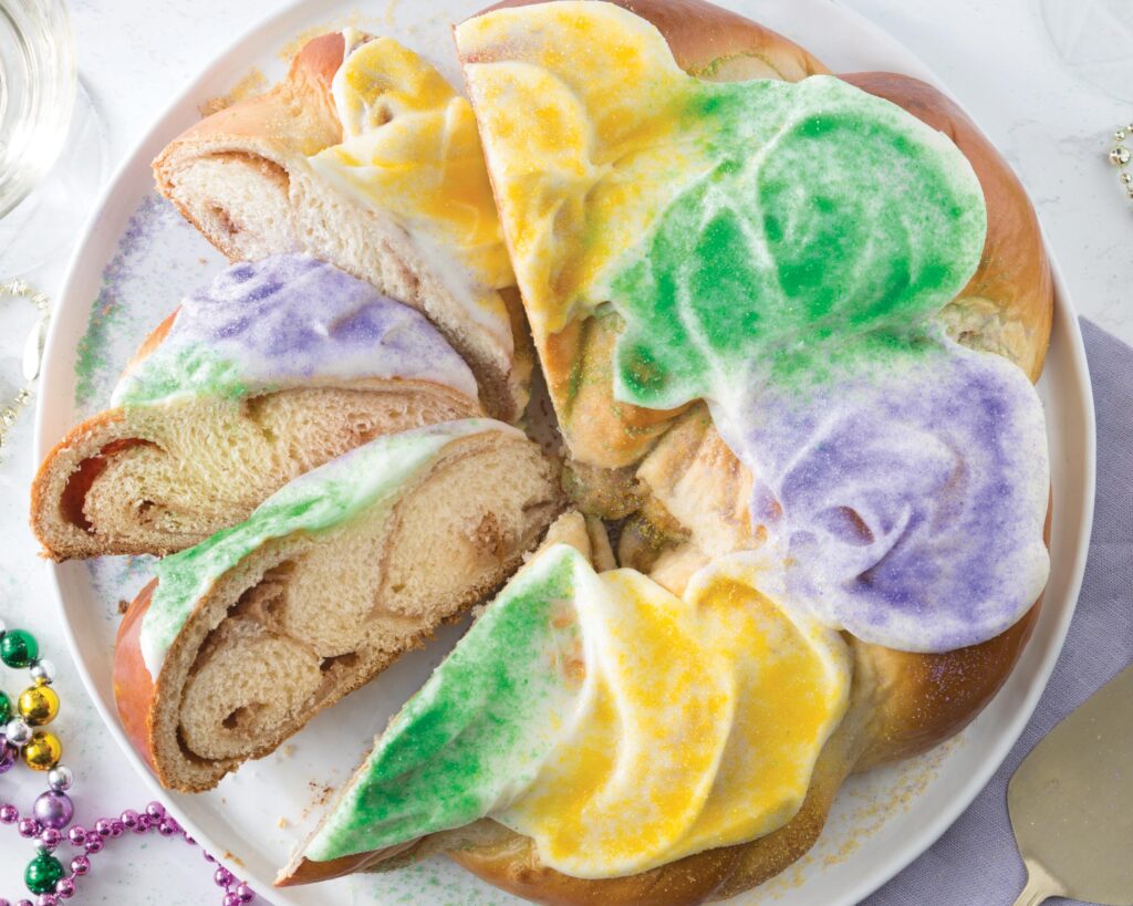 Cinnamon-Cream Cheese King Cake