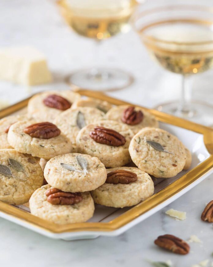bakfroscrus181101_article_035_01_072 Sage, Asiago, and Pecan Savory Shortbread Coins