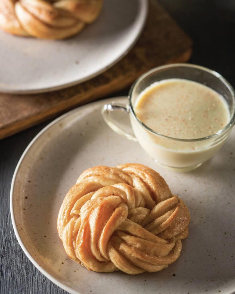 Eggnog Babka Knots