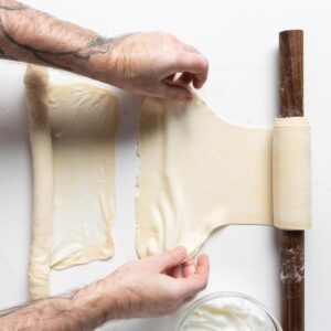 separating dough on rolling pin