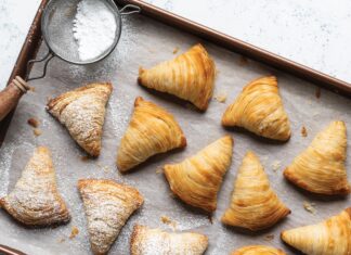 Baking School In-Depth: Sfogliatelle Sfogliatelle