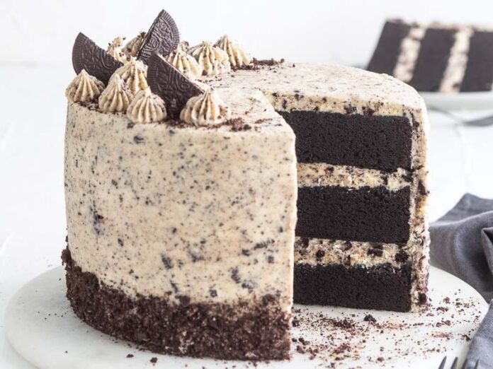 Cookies and Cream Brownie Layer Cake