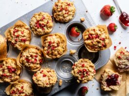 Strawberry-Ricotta Muffins Strawberry-Ricotta Muffins