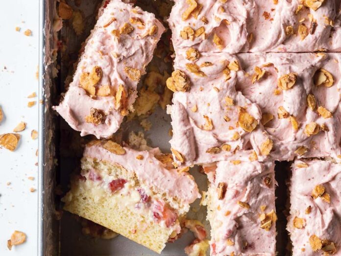 Strawberry-Almond Custard Cake