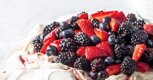 10 of Our Best Berry Bakes for Summer Baking School Berry Pavlova