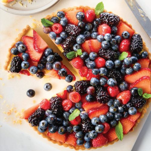 fruit tart with berries