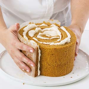 Step 3 assembling cake