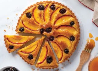 Blackberry-Nectarine Frangipane Tart BLACKBERRY-NECTARINE FRANGIPANE TART