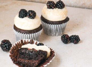 Edd Kimber’s Blackberry and Tahini Cupcakes Edd Kimber’s Tahini and Blackberry Cupcakes