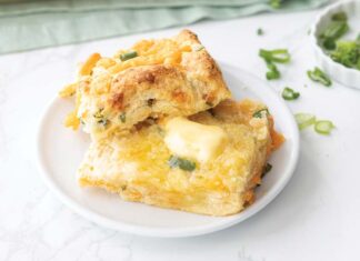 Cheddar-Jalapeño-Green Onion Biscuits CHEDDAR-JALAPEÑO-GREEN ONION BISCUITS
