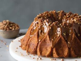Caramel-Apple-Pecan Cake Caramel-Apple-Pecan Cake