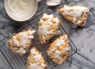 Spiced Apple Scones Spiced Apple Scones