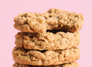 Almond Butter and Oat Cookies Almond Butter and Oat Cookies