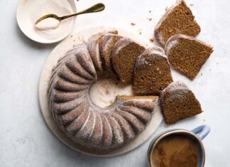 Sugared Gingerbread Cake Sugared Gingerbread Cake