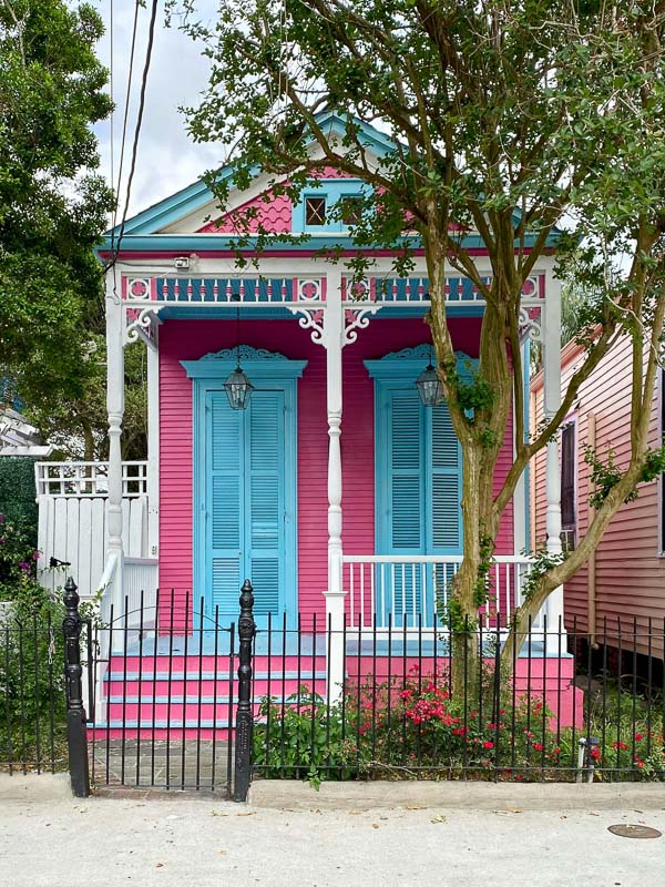 Row house in New Orleans