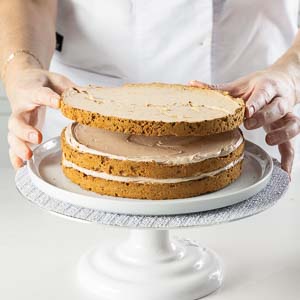 adding third cake layer