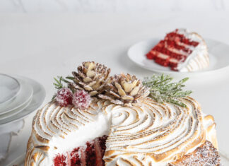 Red Velvet Bûche de Noël Red Velvet Buche de Noel