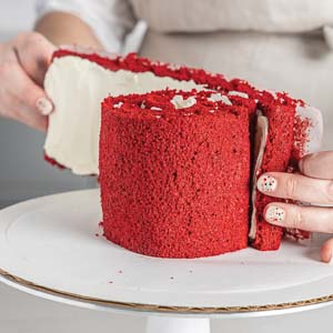 Wrapping cake layers
