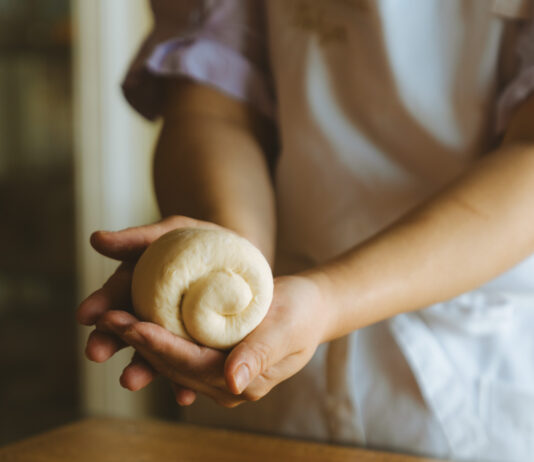 Sawako’s Tokyo Kitchen Shaping shokupan bread dough.