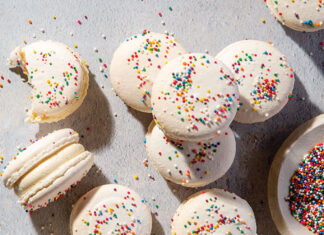 Birthday Cake Macarons Birthday Cake Macarons