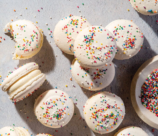 Birthday Cake Macarons Birthday Cake Macarons