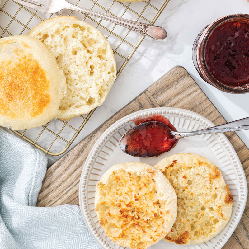 Muffins with jam