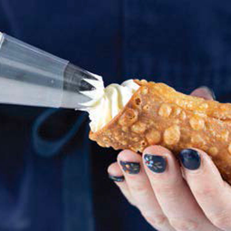 800x800BFS_WS_189_622_LR-copy_Page_8_Image_0007 - Bake from Scratch Cannoli