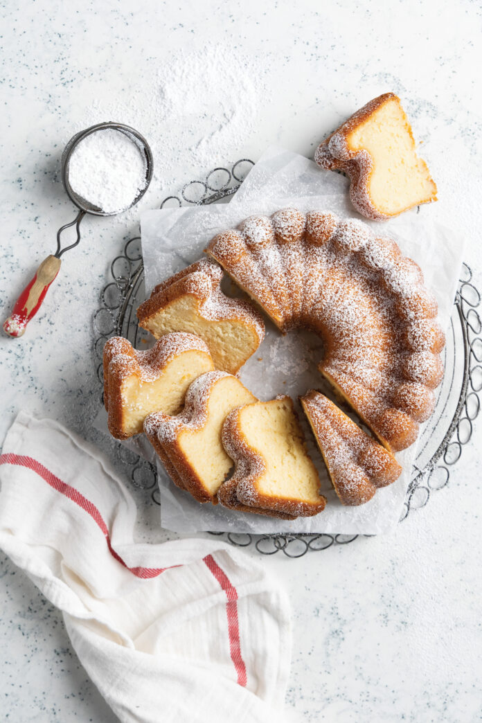 Mascarpone-Limoncello Cake