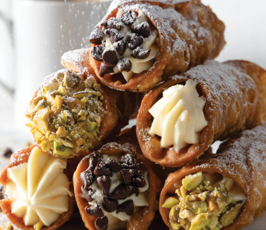 Baking School In-Depth: Cannoli